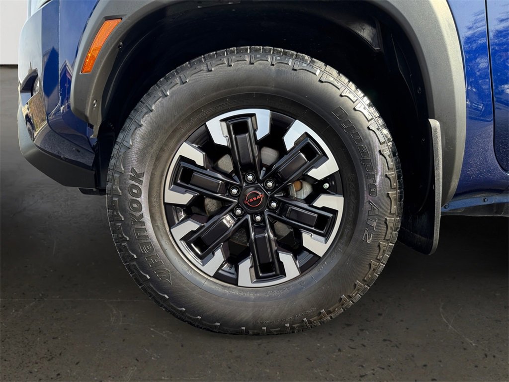 Used 2023 Nissan Frontier PRO-4X w/ Technology Package image 10