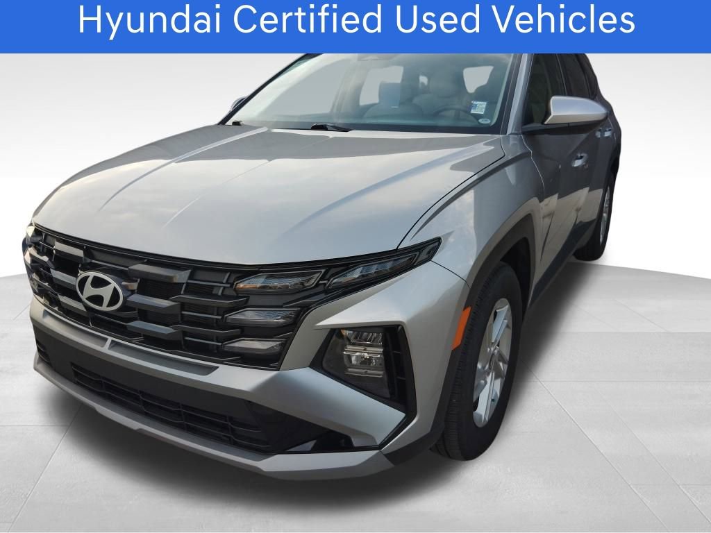 Certified 2025 Hyundai Tucson SE
