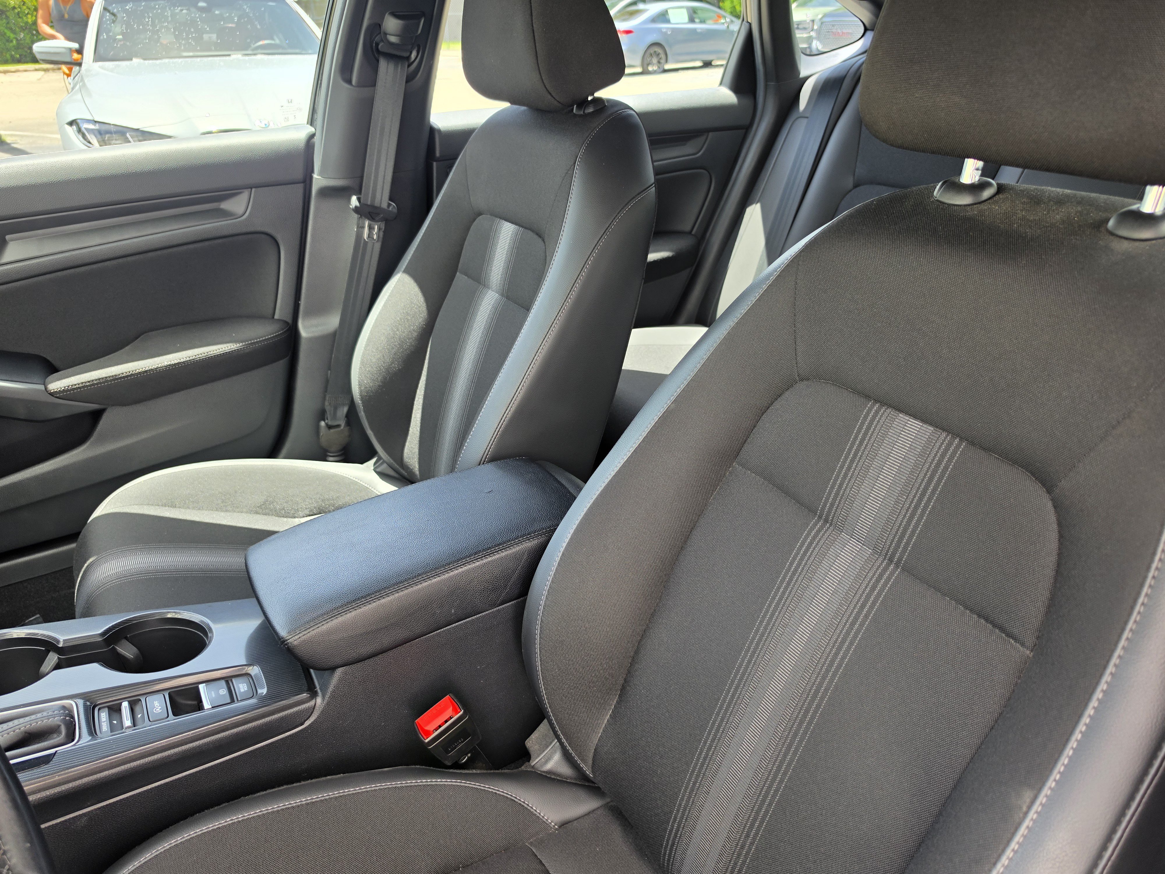 Used 2022 Honda Civic Sport image 18