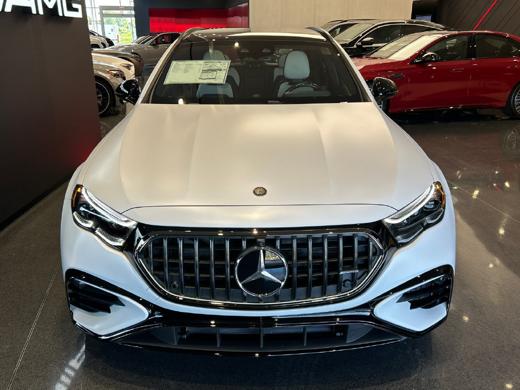 New 2027 Mercedes-Benz E 53 AMG e 4MATIC Wagon image 3
