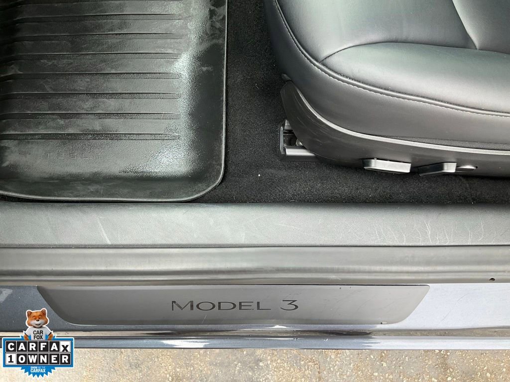 Used 2023 Tesla Model 3 Standard Range RWD image 15
