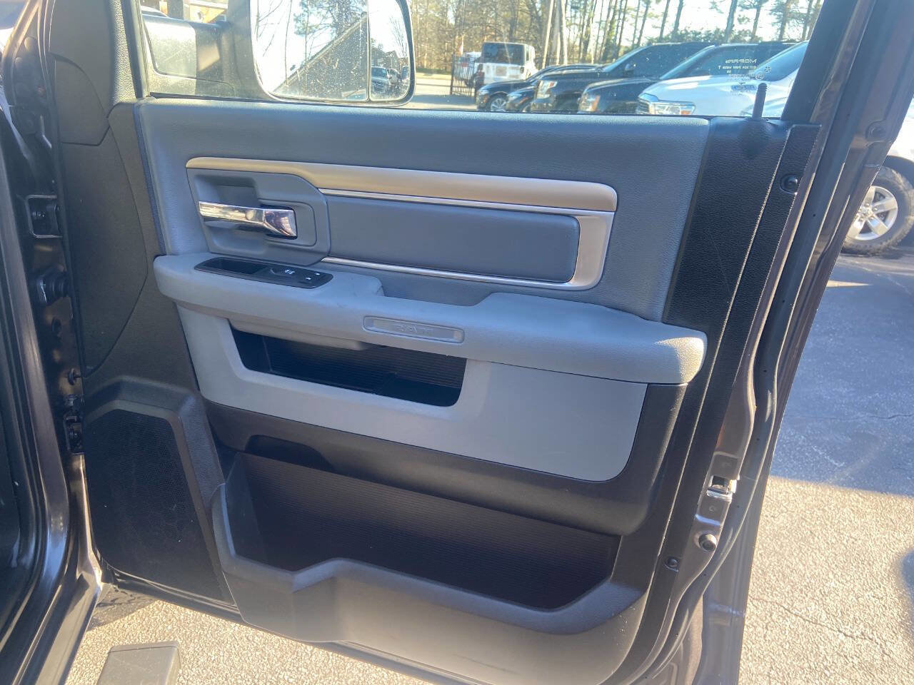 Used 2016 RAM 1500 Big Horn image 22