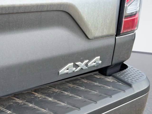 Used 2023 Nissan Titan Platinum Reserve w/ Moonroof Package image 8