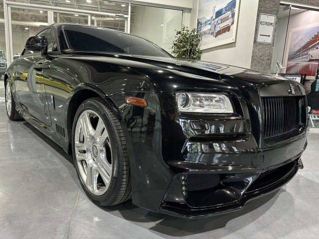 Used 2015 Rolls-Royce Wraith RWD image 27