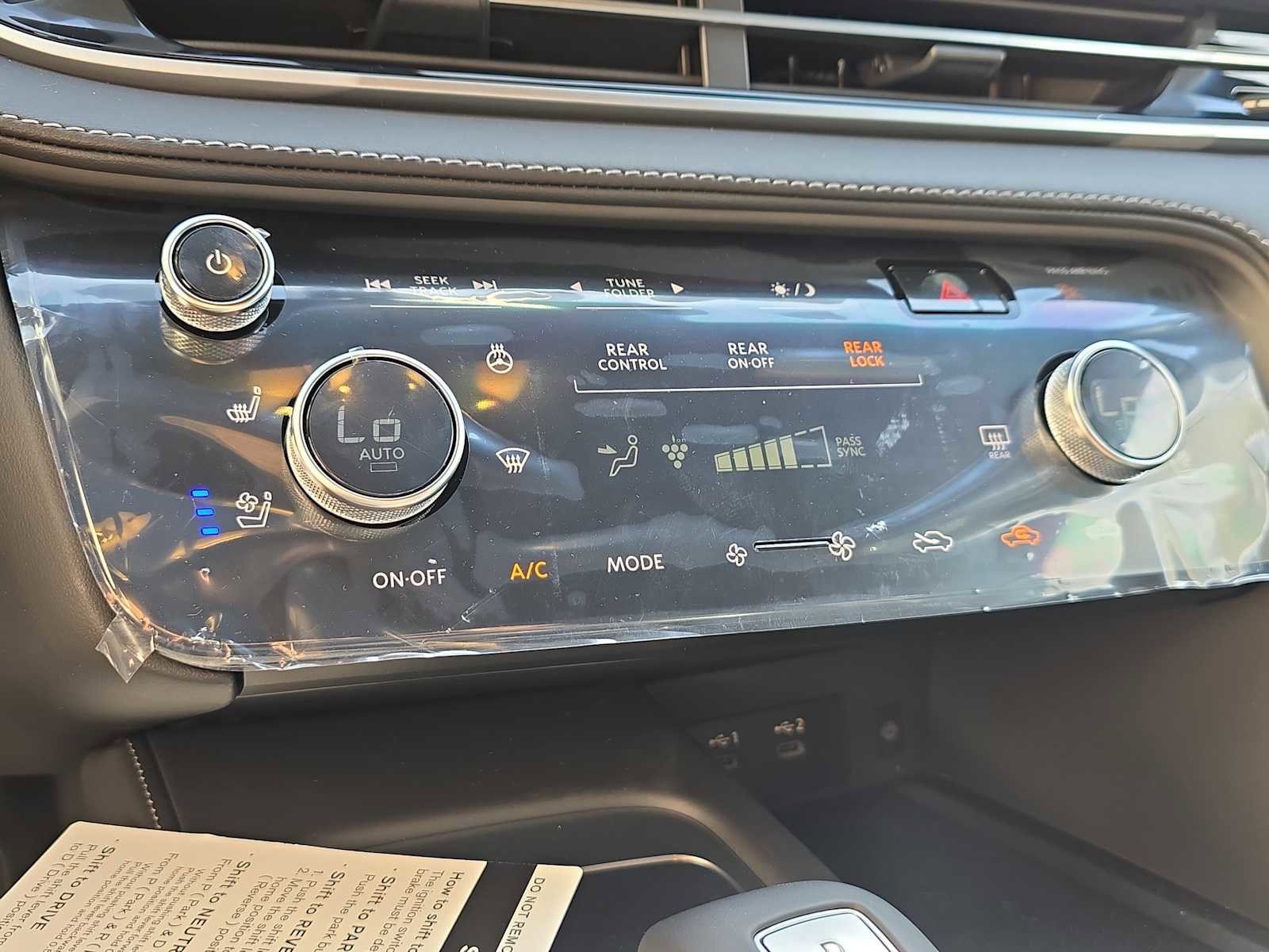 New 2026 INFINITI QX60 Autograph w/ Dark Cargo Package image 25