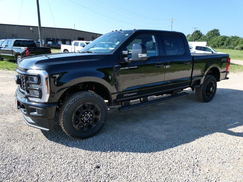 New 2026 Ford F250 Lariat w/ Black Appearance Package AWD/4WD image 9