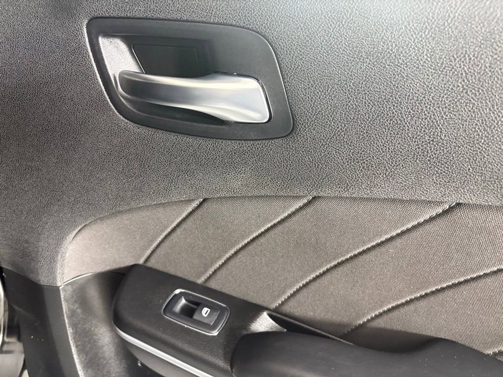 Used 2023 Dodge Charger SXT RWD image 16