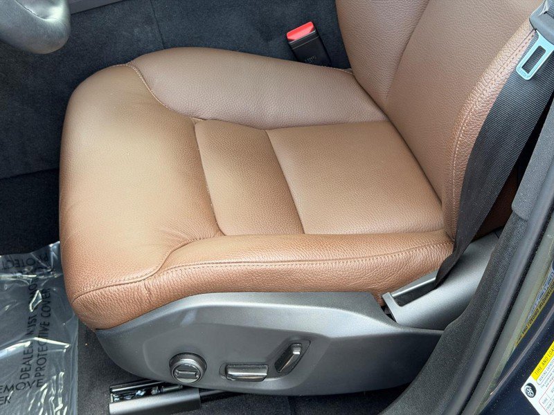Certified 2023 Volvo XC60 B5 Plus w/ Climate Package FWD image 24