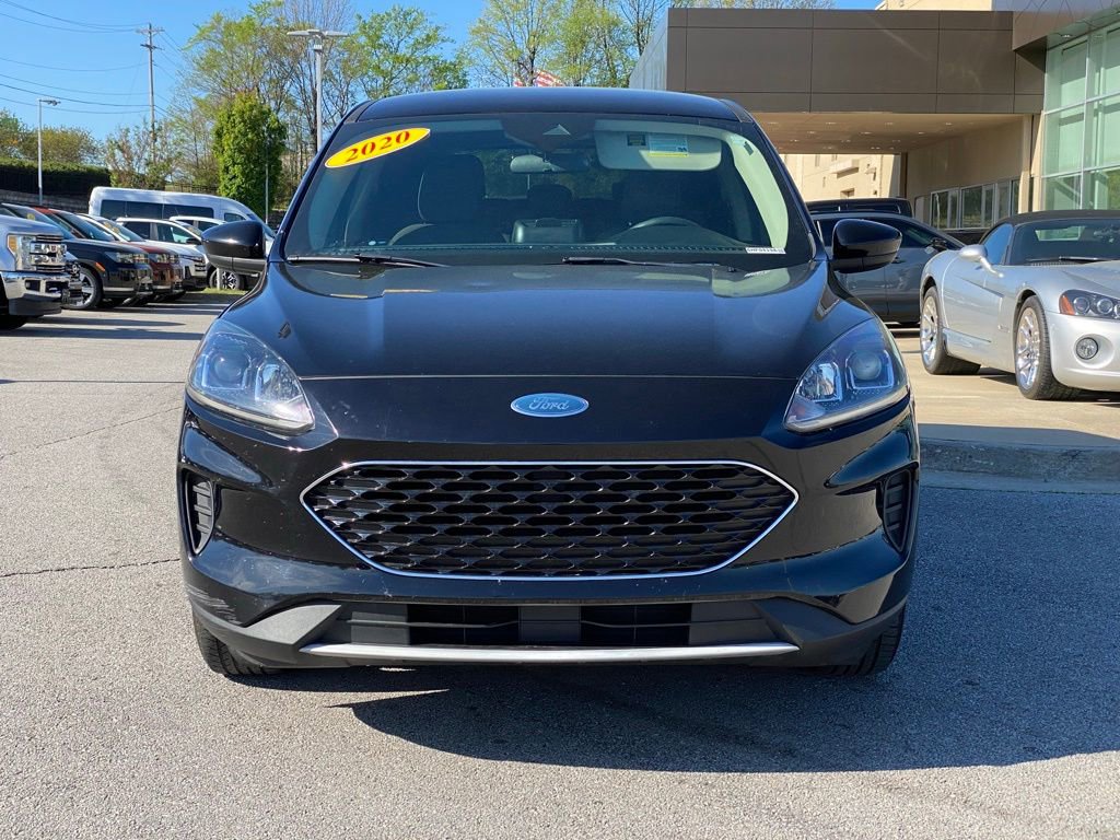 Used 2020 Ford Escape SE image 2