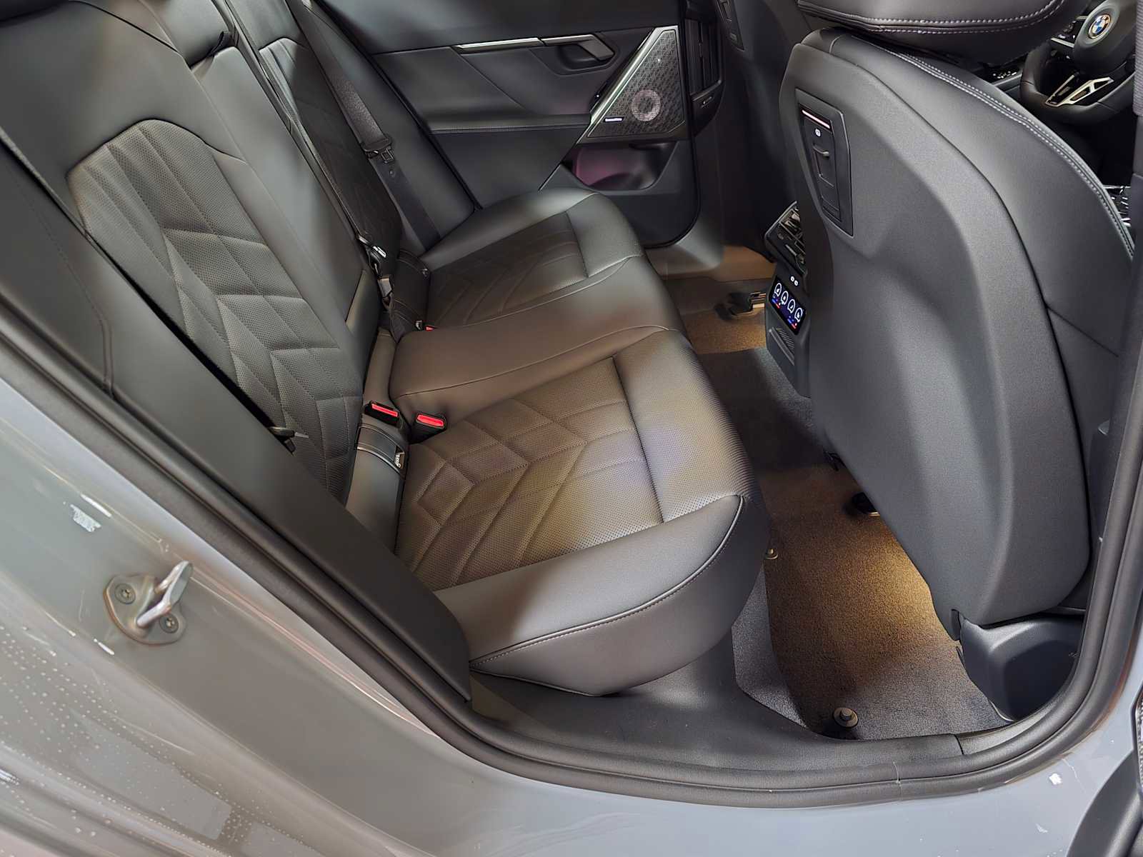 New 2026 BMW 530i xDrive w/ M Sport Package image 14