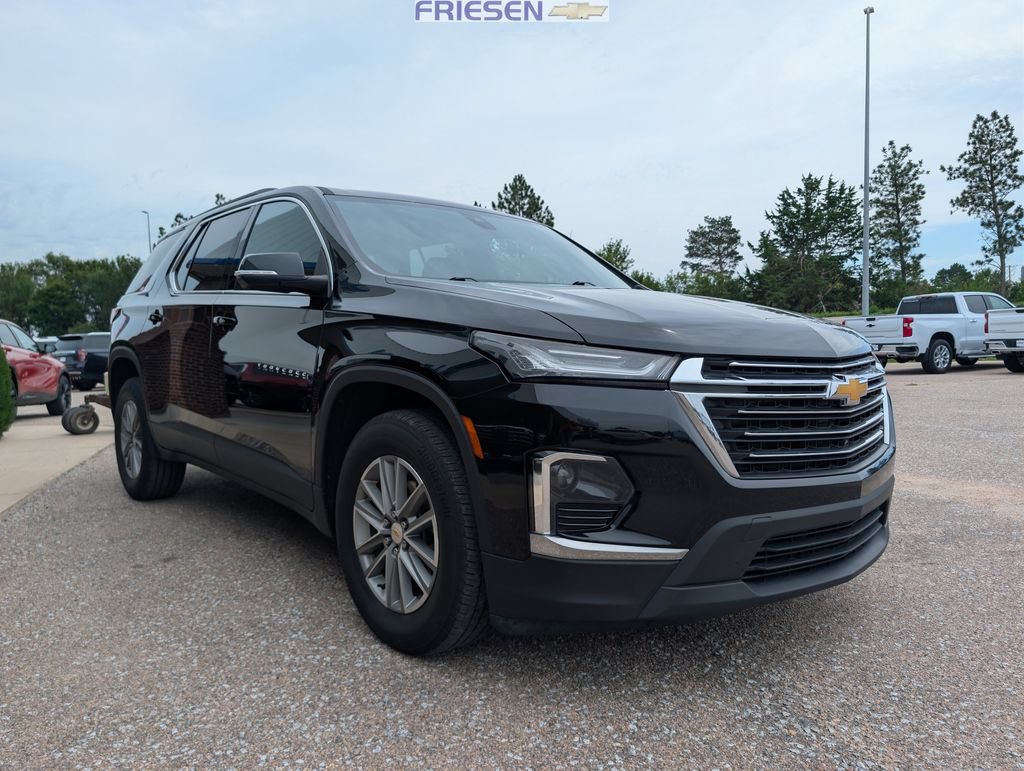 Used 2023 Chevrolet Traverse LT FWD image 8