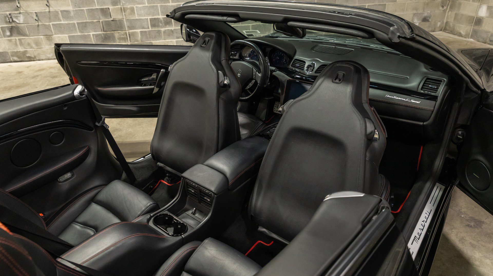 Used 2018 Maserati GranTurismo MC image 55