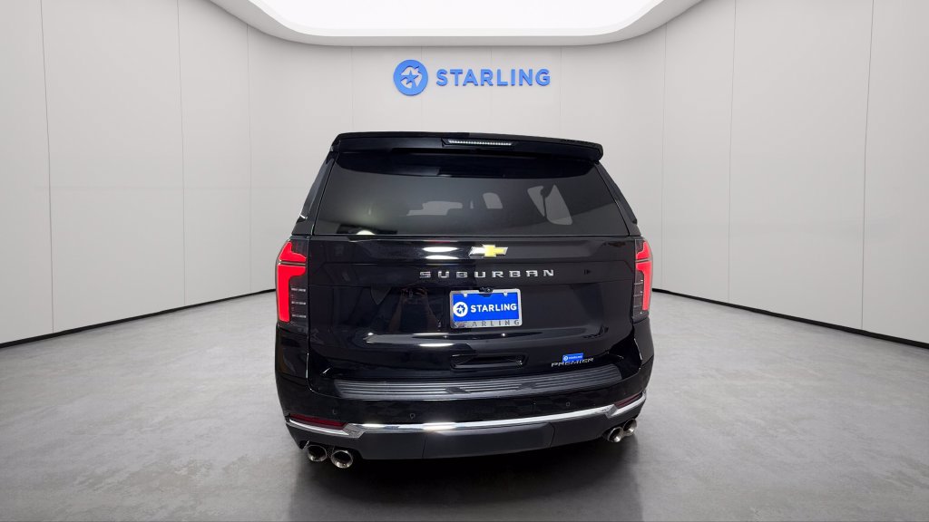 Used 2026 Chevrolet Suburban Premier AWD/4WD image 7