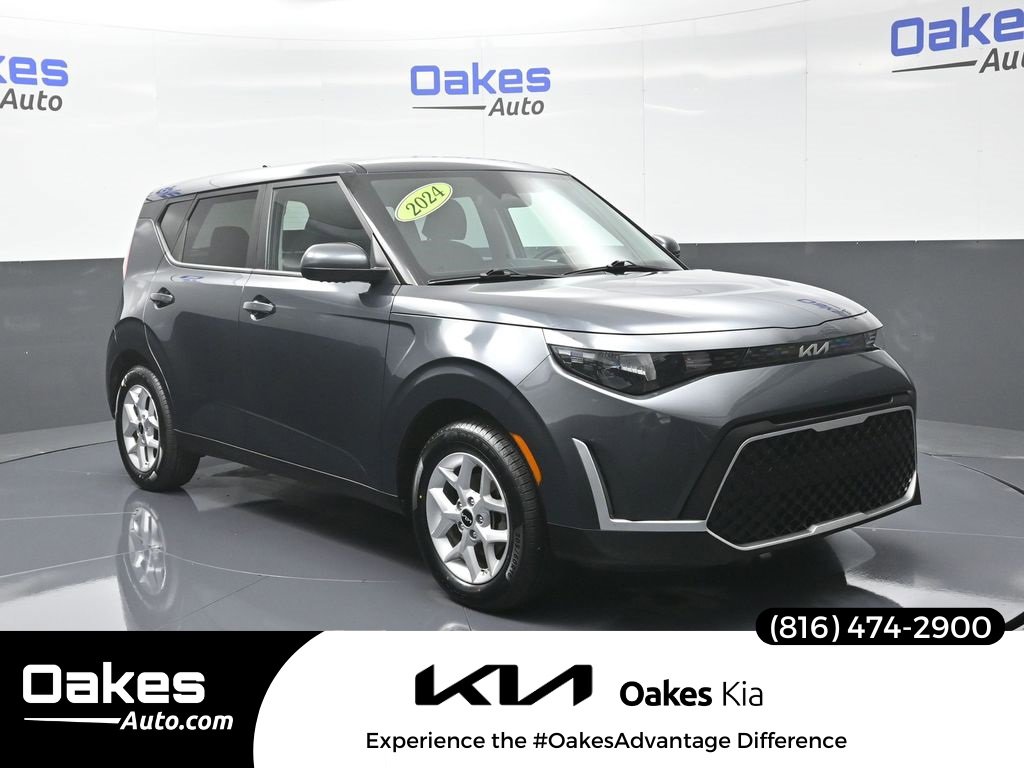 Certified 2024 Kia Soul LX w/ Option Group 015 image 1