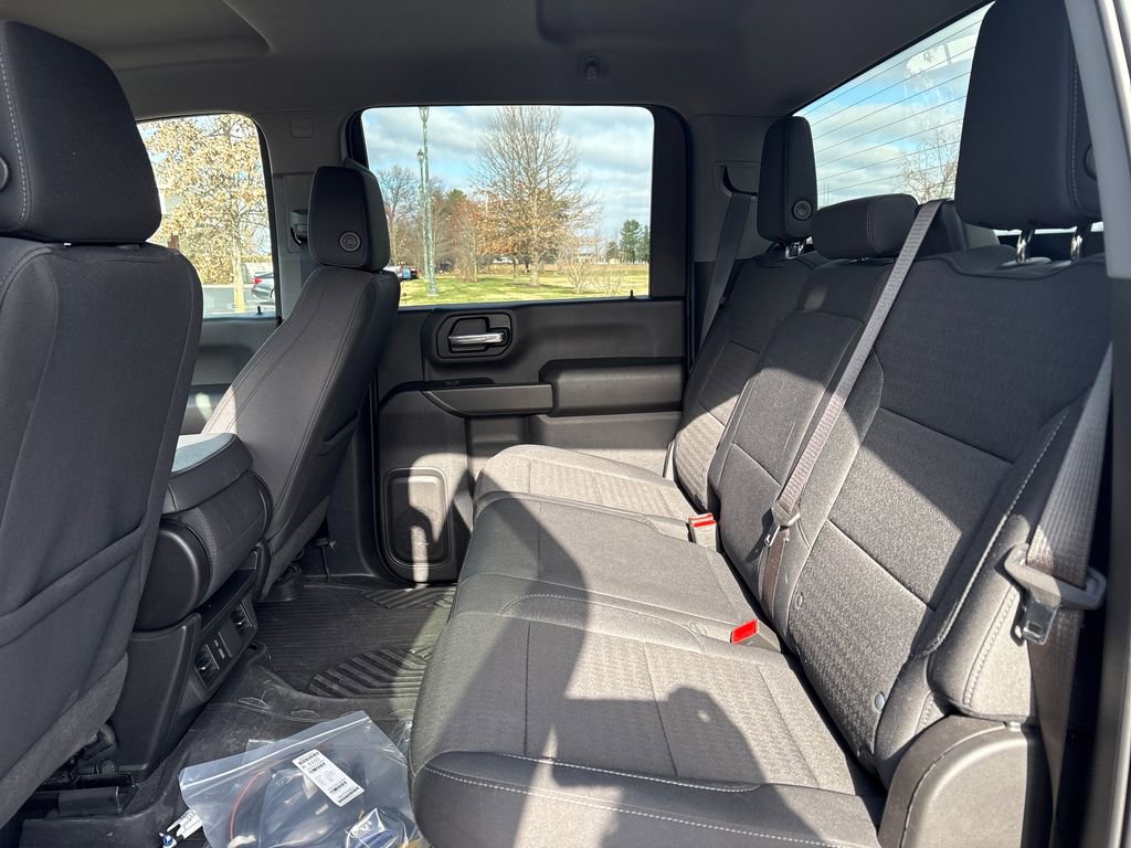 Certified 2024 Chevrolet Silverado 2500 Custom w/ Custom Value Package image 13