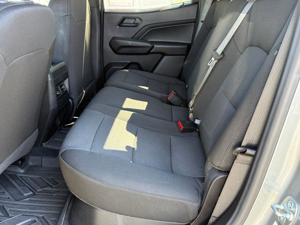 Used 2025 Chevrolet Colorado W/T w/ WT Custom Package RWD image 31