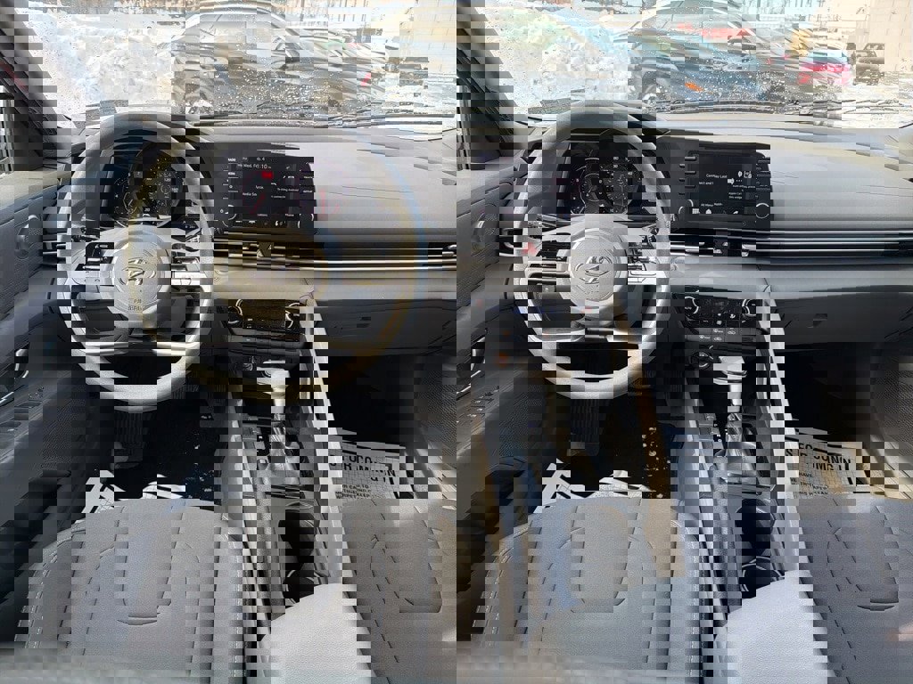 Certified 2023 Hyundai Elantra SEL image 16