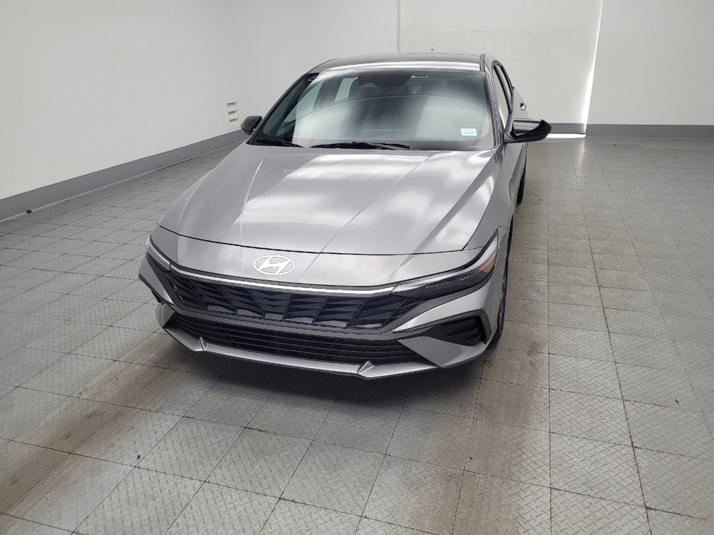 Used 2025 Hyundai Elantra Sport FWD image 15
