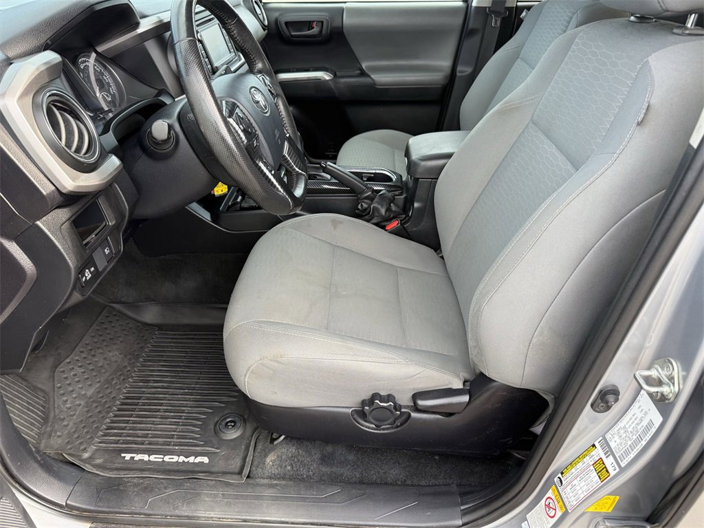 Used 2019 Toyota Tacoma SR5 image 10