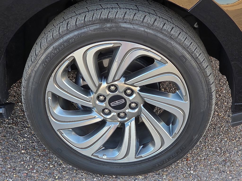 Used 2024 Lincoln Navigator Reserve image 12