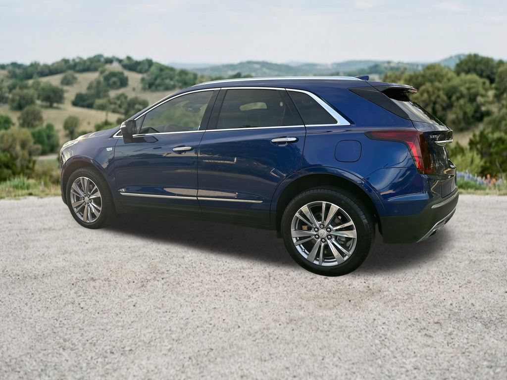 Used 2024 Cadillac XT5 Premium Luxury w/ Technology Package FWD image 6