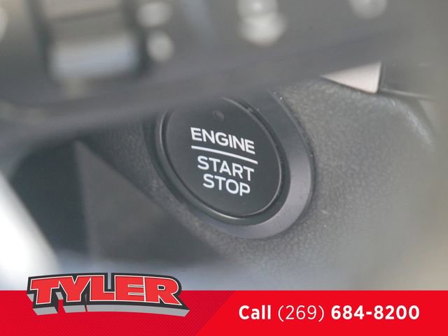 Used 2020 Ford Escape SEL AWD/4WD image 32