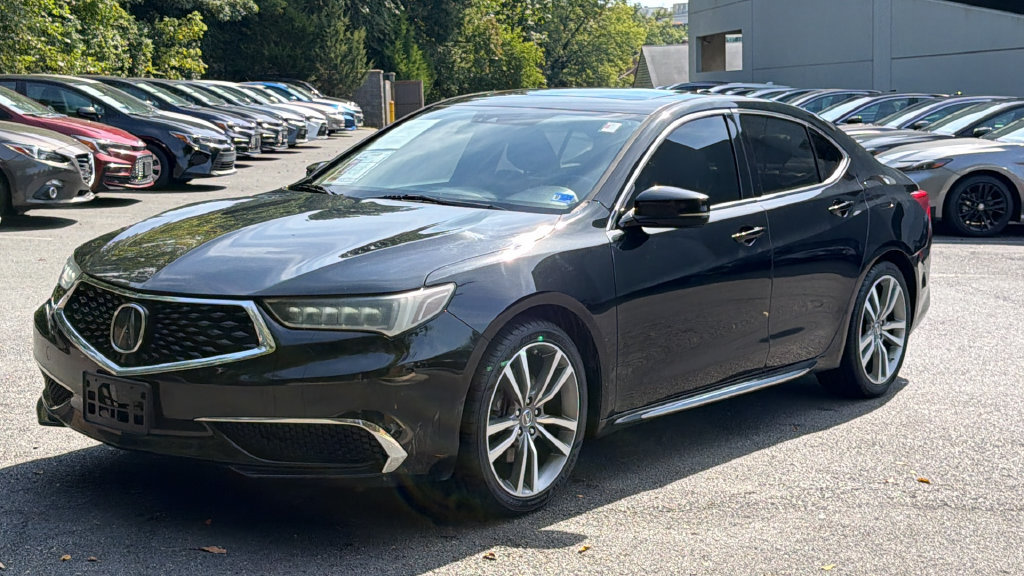 Used 2019 Acura TLX w/ Technology Package FWD image 2