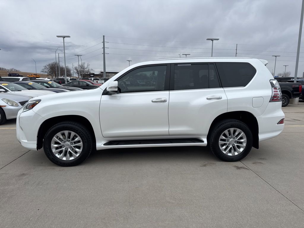Used 2022 Lexus GX 460 Premium w/ Premium Package image 29