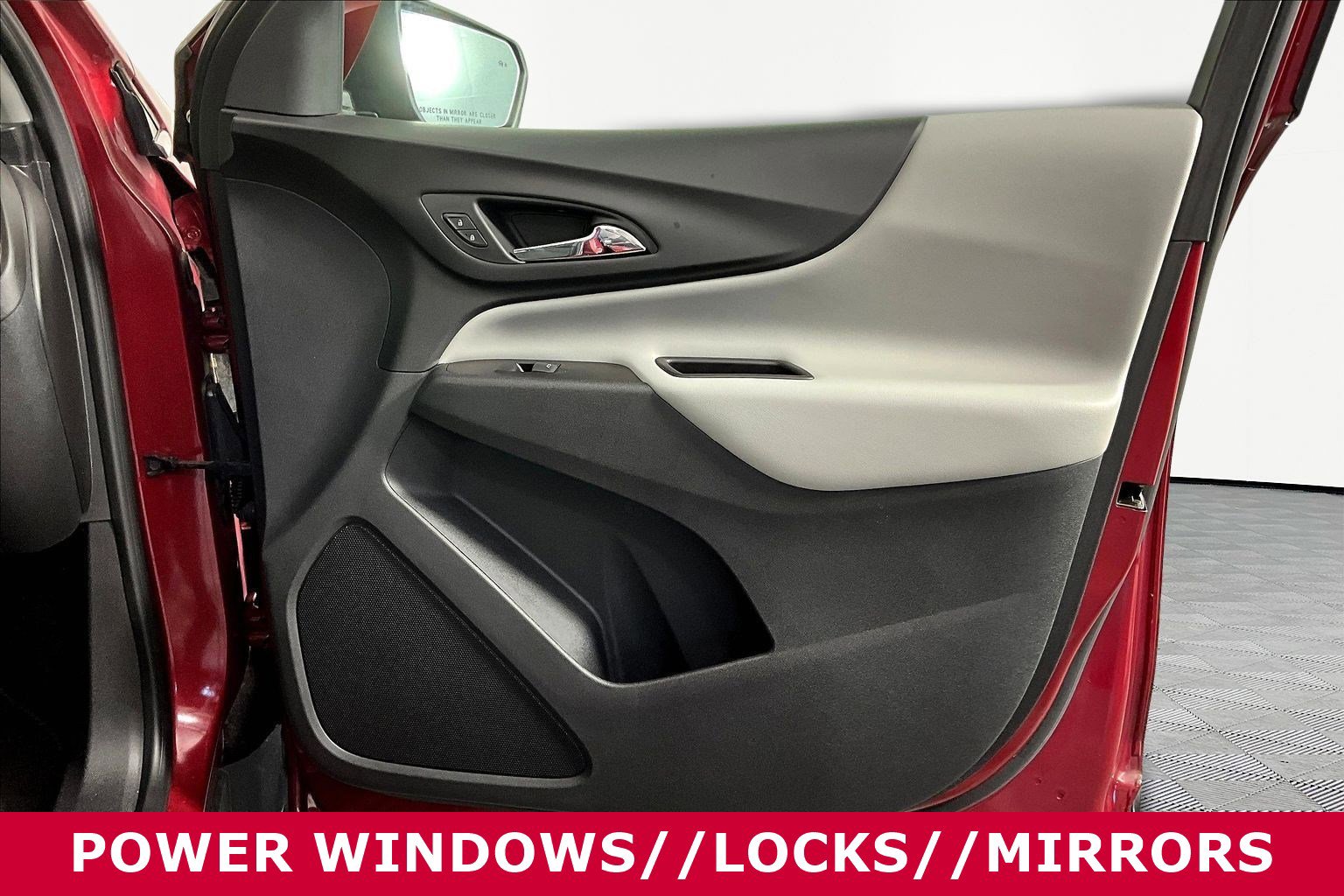 Used 2020 Chevrolet Equinox LT image 25