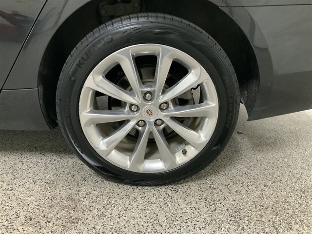 Used 2014 Cadillac XTS Luxury AWD/4WD image 10