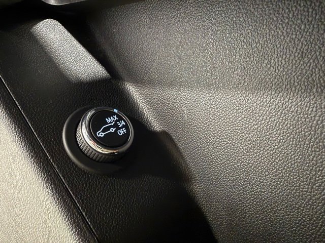 Used 2019 Cadillac XT5 Premium Luxury w/ Driver Assist Package image 10