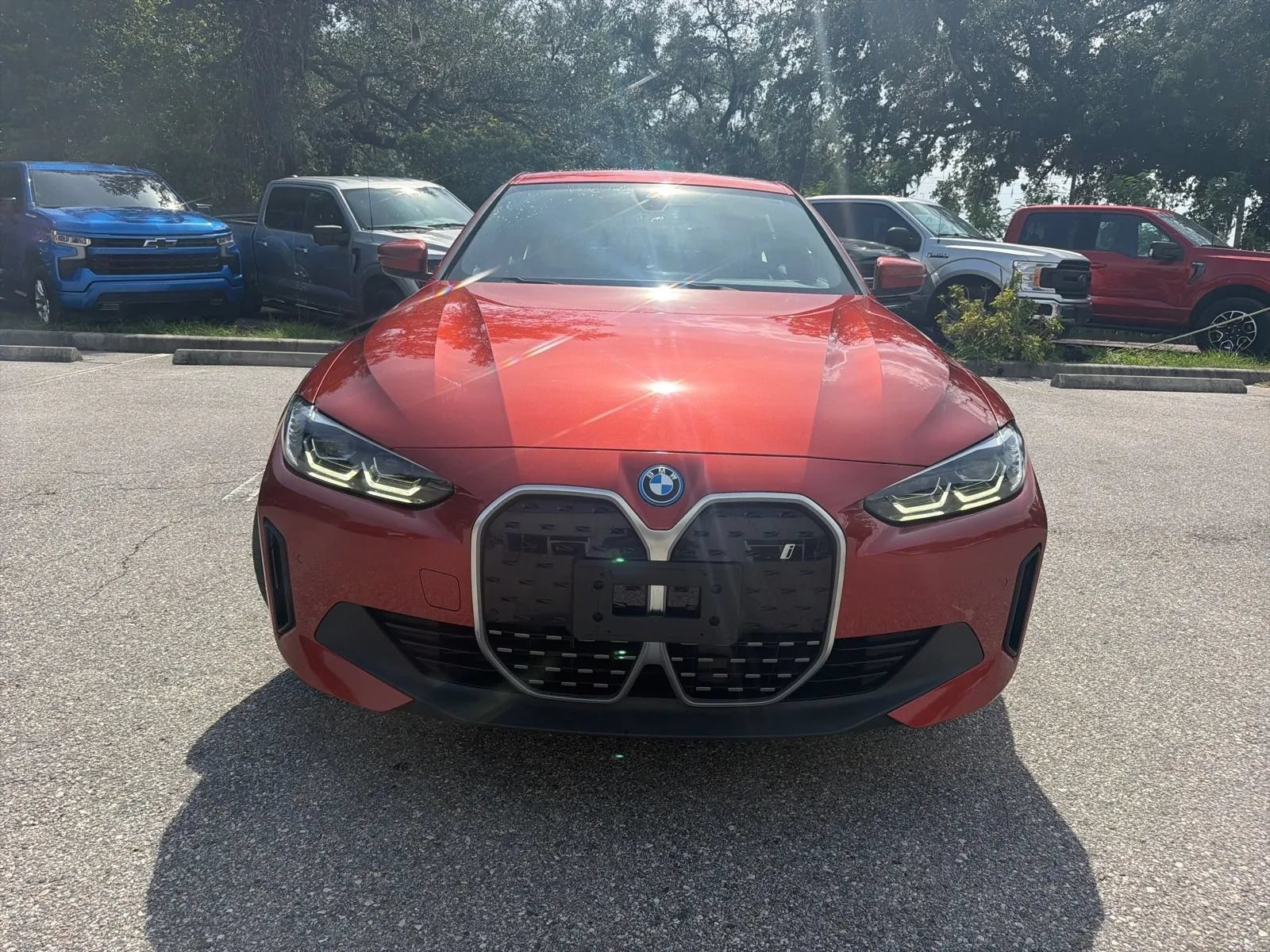 Used 2023 BMW i4 eDrive35 w/ Premium Package RWD image 6