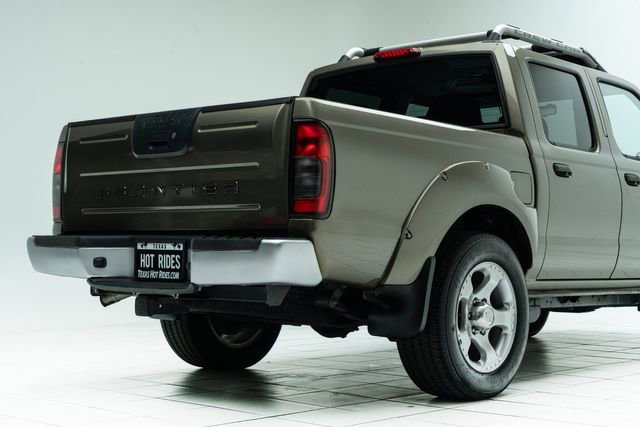 Used 2001 Nissan Frontier S/C image 14