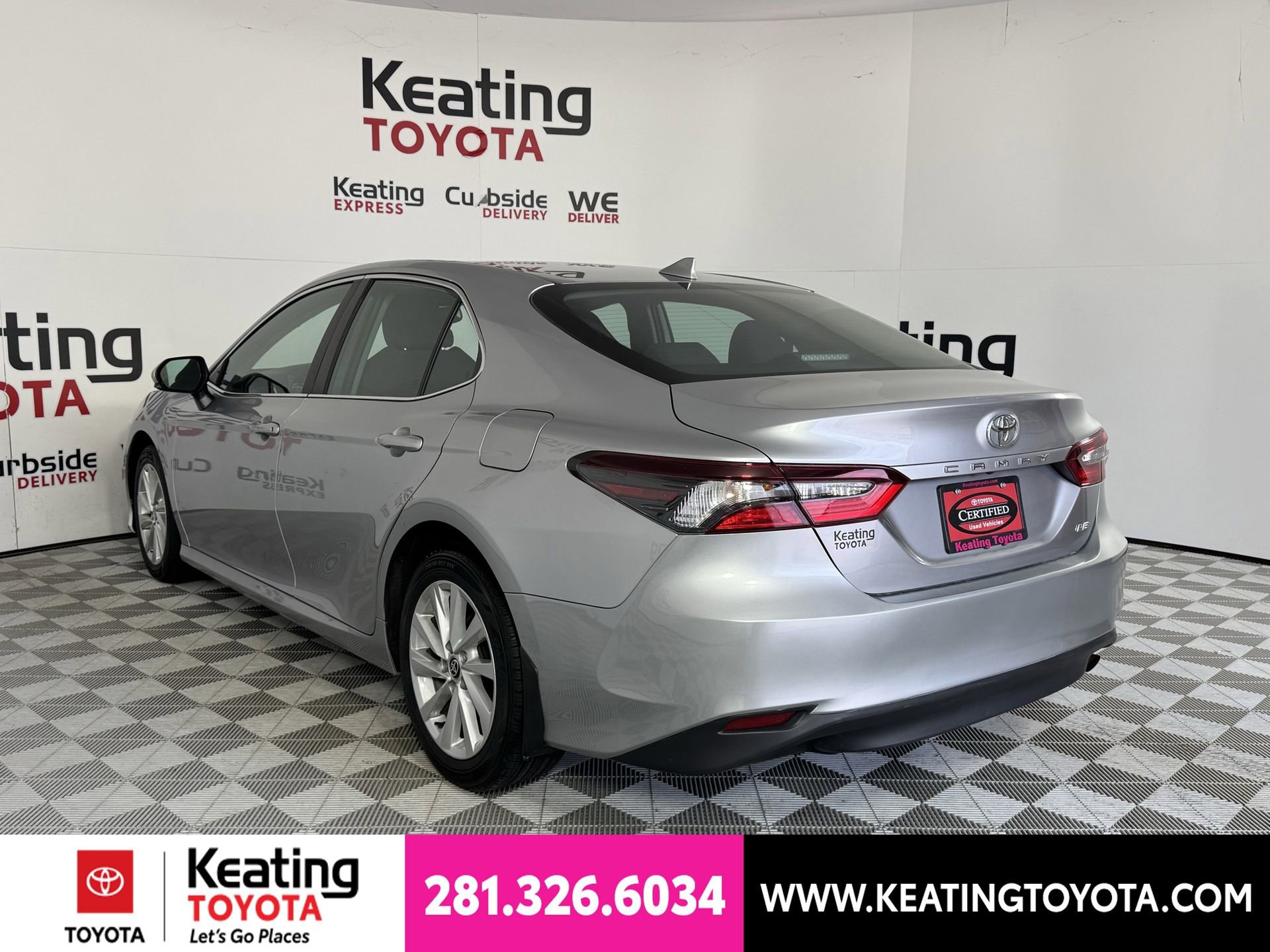 Used 2023 Toyota Camry LE w/ Convenience Package FWD image 8