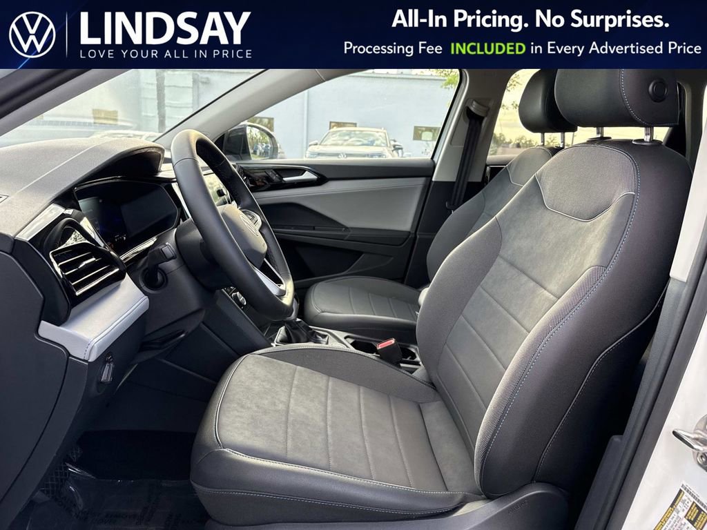 Used 2024 Volkswagen Taos SE AWD/4WD image 10