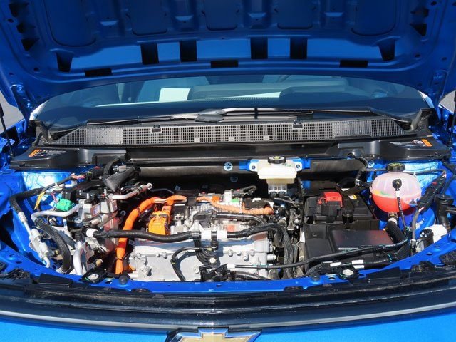 Used 2025 Chevrolet Equinox EV LT w/ Convenience Package II FWD image 38