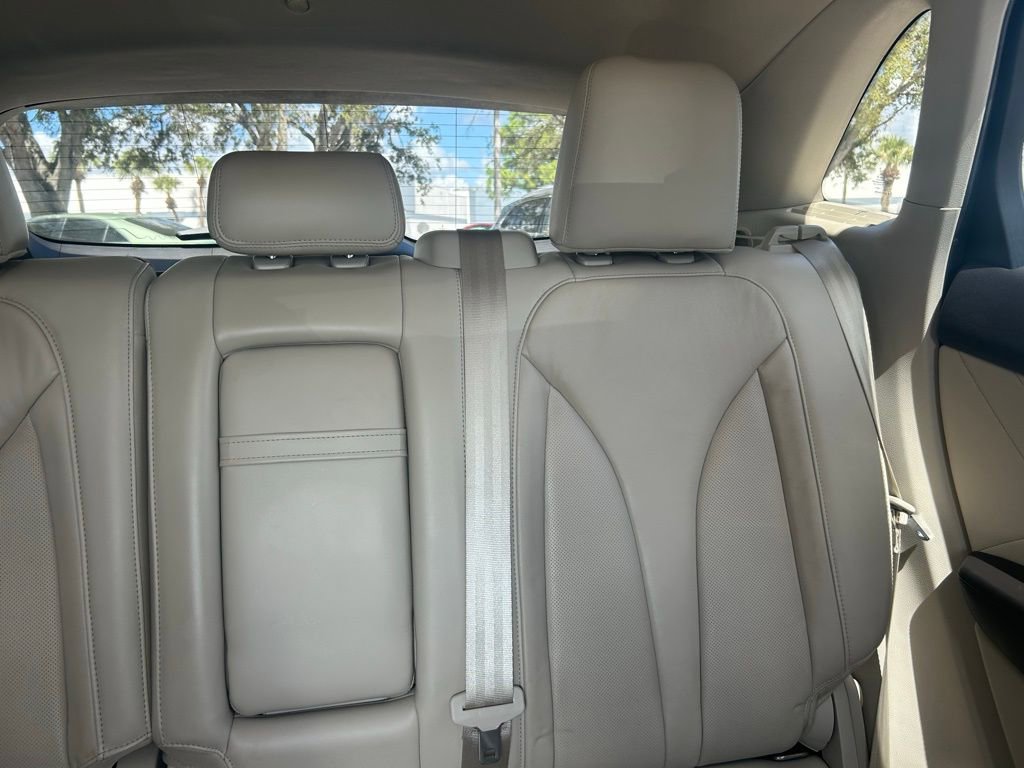 Used 2019 Lincoln MKC Select w/ Select Plus Package image 14