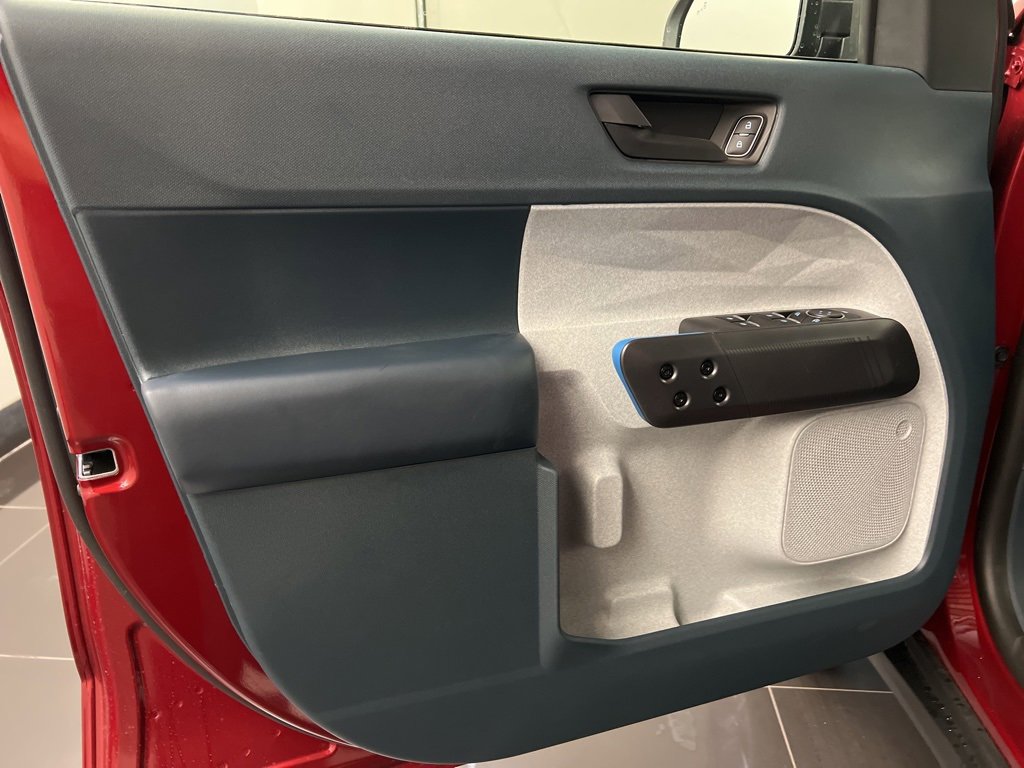 New 2025 Ford Maverick XLT w/ XLT Luxury Package image 23