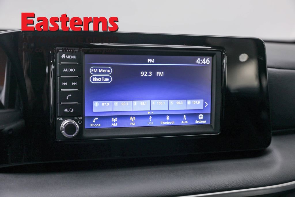 Used 2025 Nissan Kicks S image 19