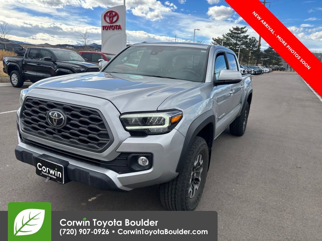 Used 2023 Toyota Tacoma TRD Off-Road w/ Advanced Technology Package image 3