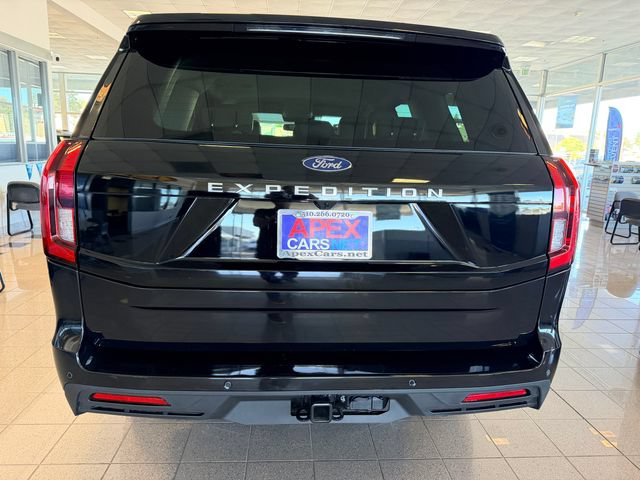 Used 2026 Ford Expedition Active AWD/4WD image 6