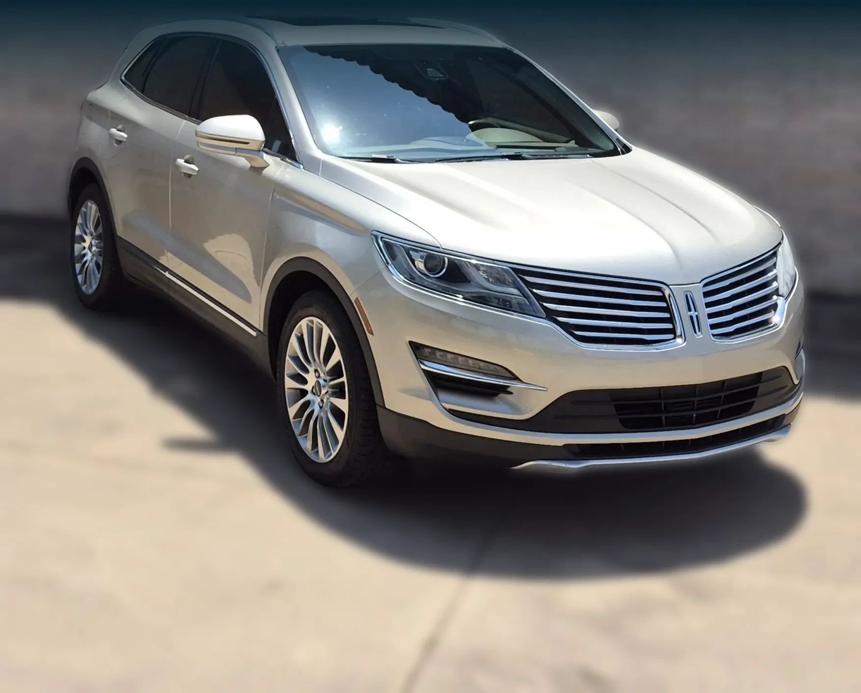 Used 2015 Lincoln MKC FWD w/ Equipment Group 102A Reserve image 6