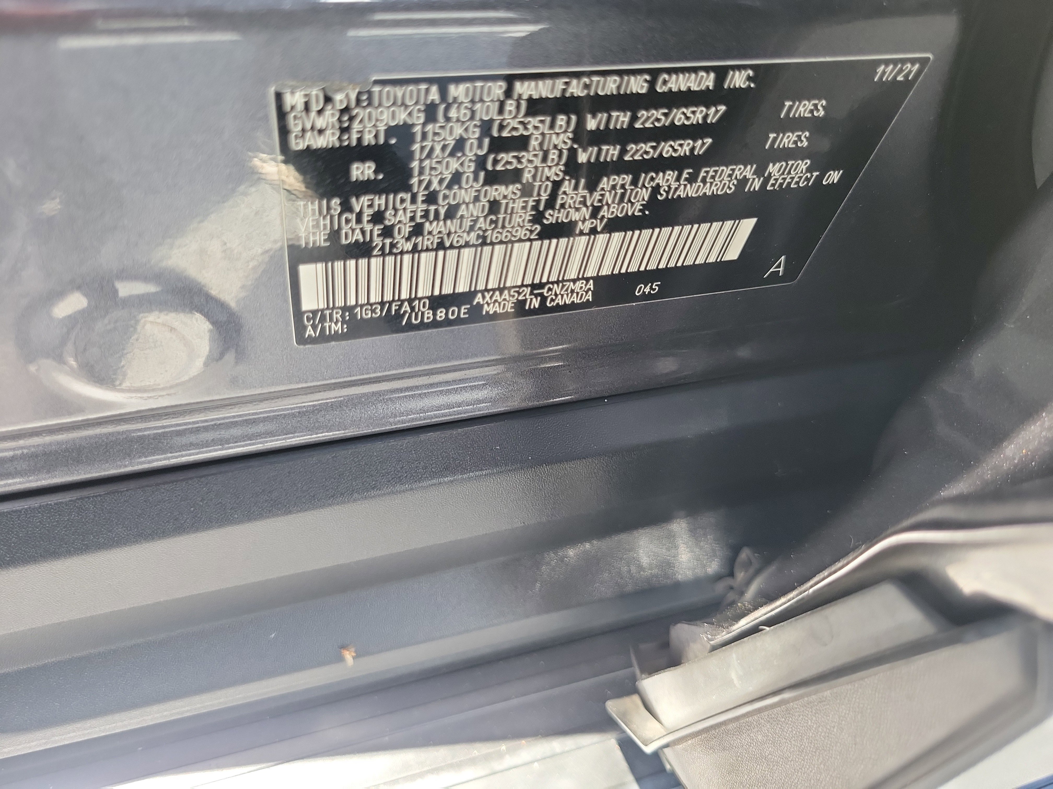 Used 2021 Toyota RAV4 XLE w/ Convenience Package FWD image 30