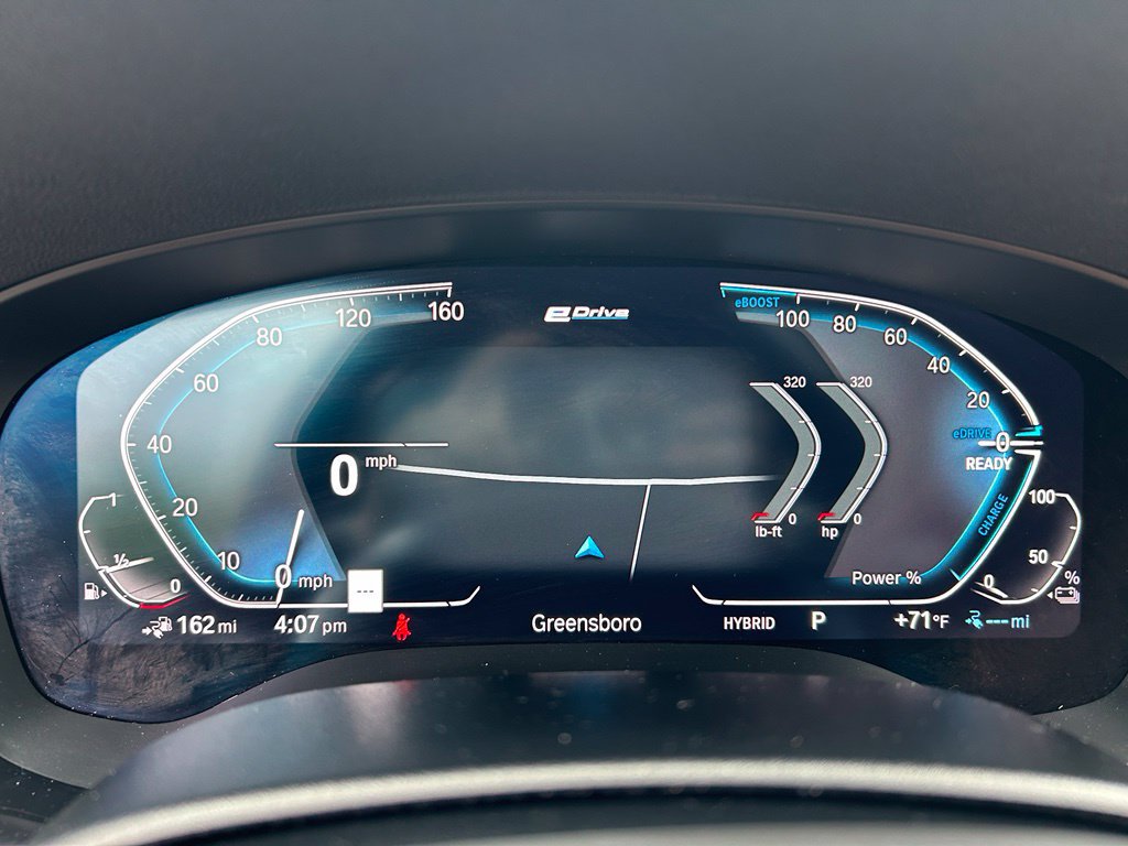 Used 2023 BMW 530e w/ M Sport Package RWD image 30