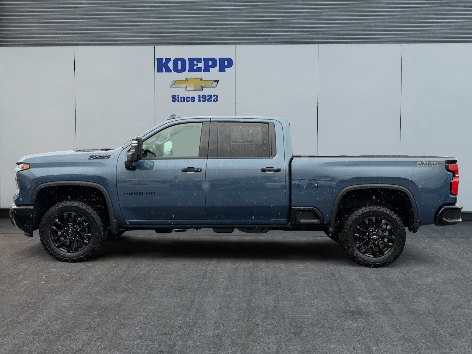 New 2026 Chevrolet Silverado 2500 LTZ w/ LTZ Plus Package AWD/4WD image 2
