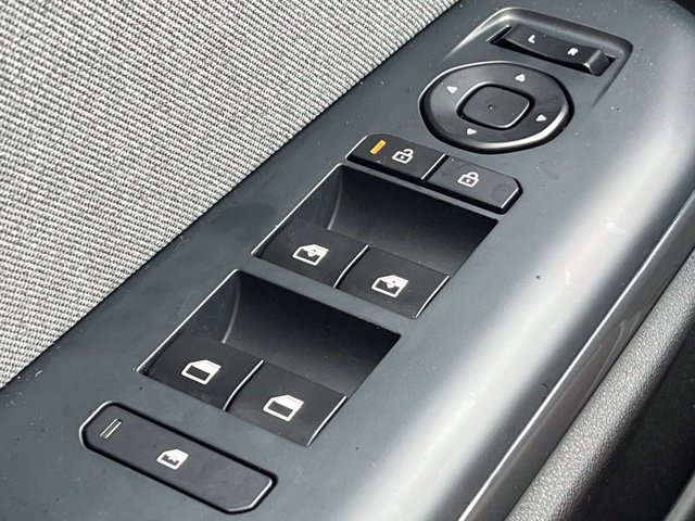 Certified 2025 Kia K4 EX FWD image 33