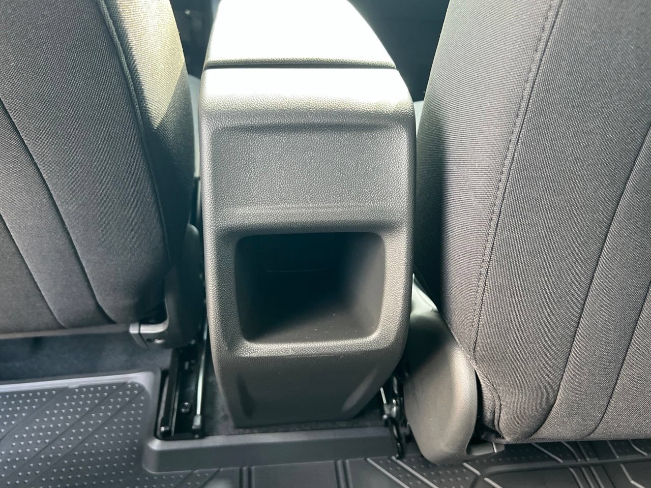New 2026 Chevrolet Trax RS w/ Sunroof Package FWD image 23
