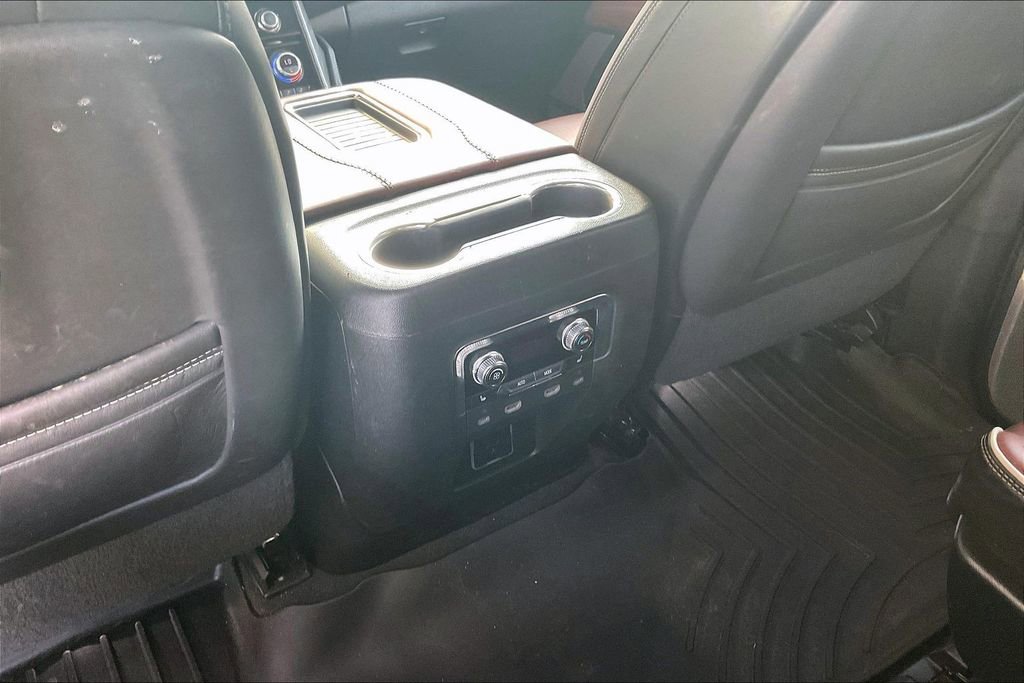 Used 2023 GMC Yukon Denali Ultimate image 21