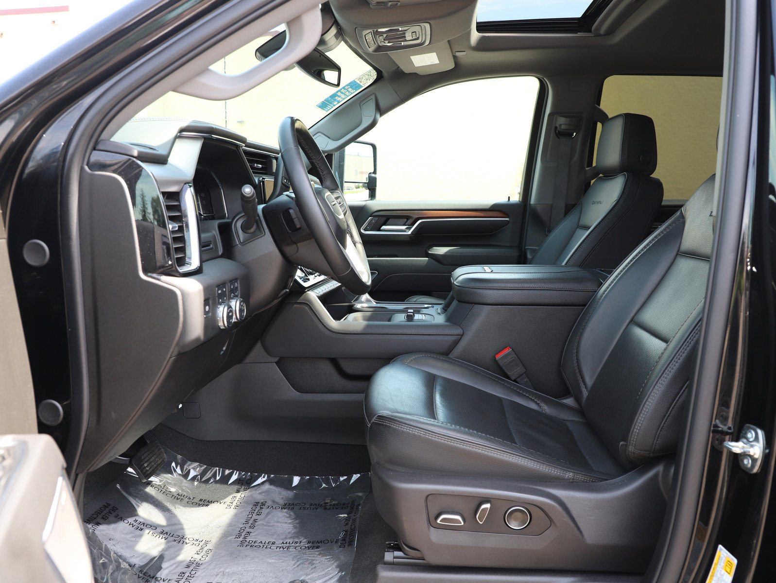 Used 2025 GMC Sierra 2500 Denali AWD/4WD image 22