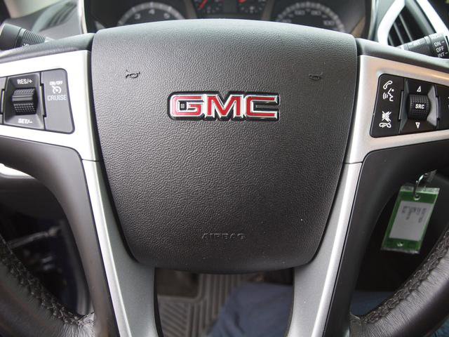 Used 2017 GMC Terrain SLT w/ Driver Alert Package I FWD image 9